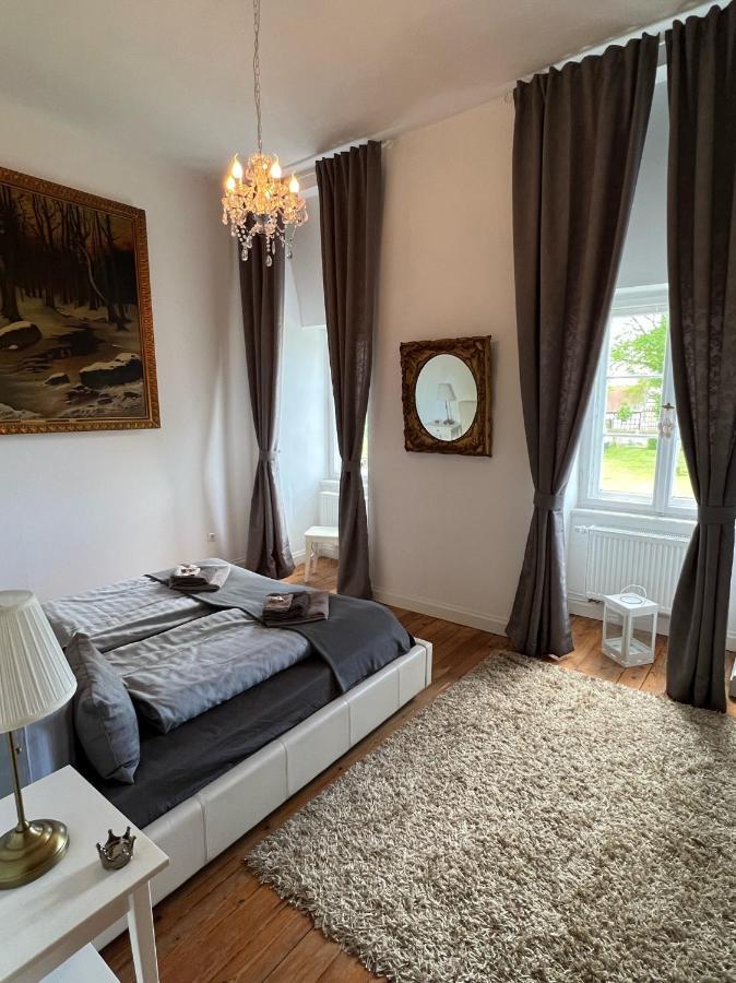 Schloss Grabow, Resting Place & A Luxury Piano Collection Resort, Prignitz Brandenburg Grabow  Esterno foto