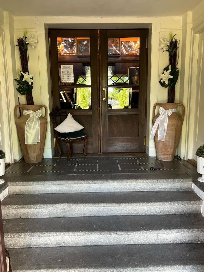 Schloss Grabow, Resting Place & A Luxury Piano Collection Resort, Prignitz Brandenburg Grabow  Esterno foto